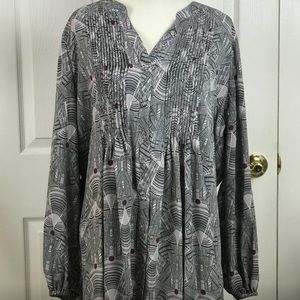 NWT Seven7 by Melissa McCarthy Grey Top Size 2X